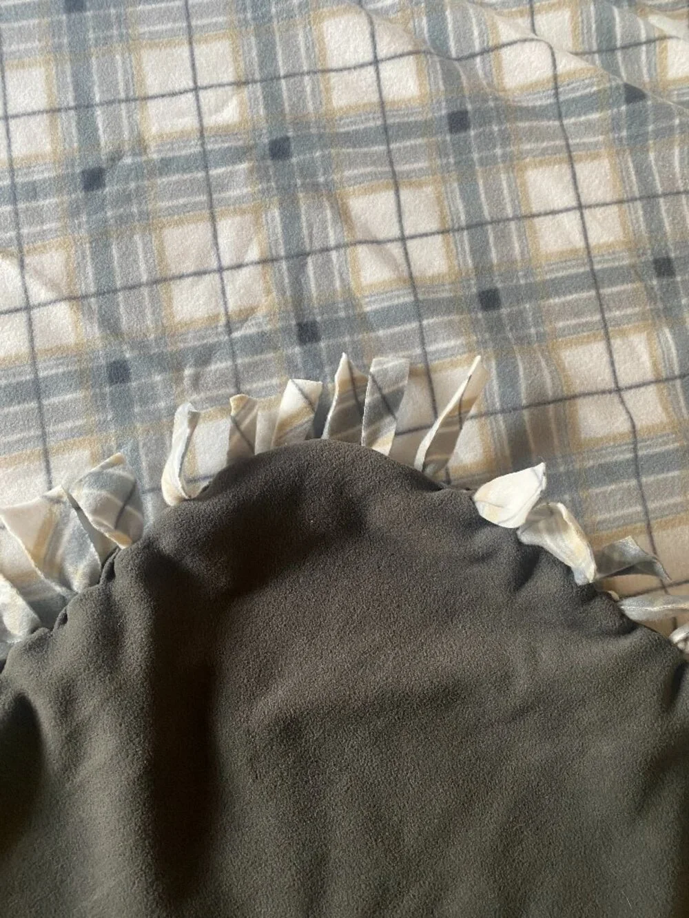 Handmade Fleece Blanket 46x65 Blue Gray Cream Plaid Throw/Blanket